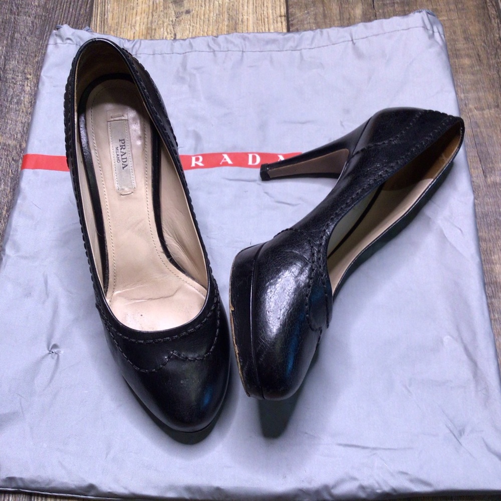 Authentic Prada Black Pumps with Wingtip Like Stitch Detailing Size 36.5